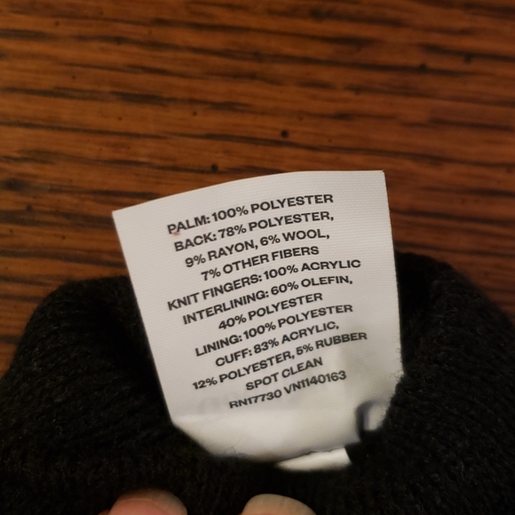 Good fellow Wool Gloves  NWT tech touch. Black wool blend gloves medium … - Picture 4 of 4